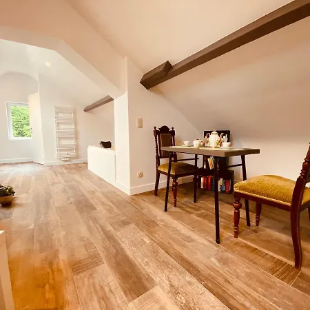 La Maison Doree