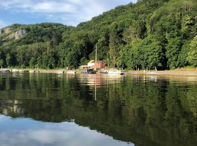 Couette-café La Maison Doree