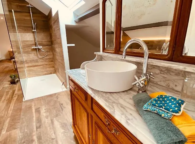 La Maison Doree Couette-café *