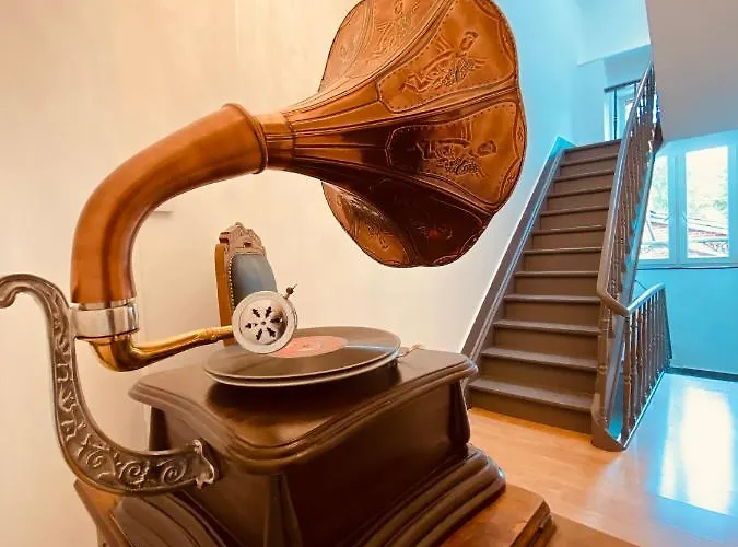 La Maison Doree Couette-café