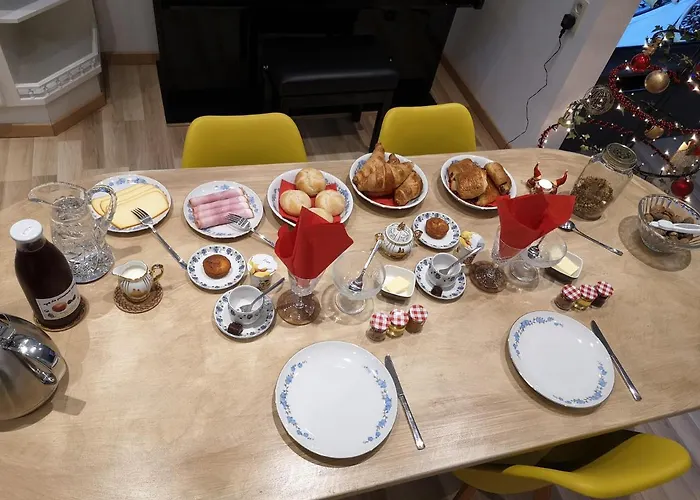 Couette-café La Maison Doree